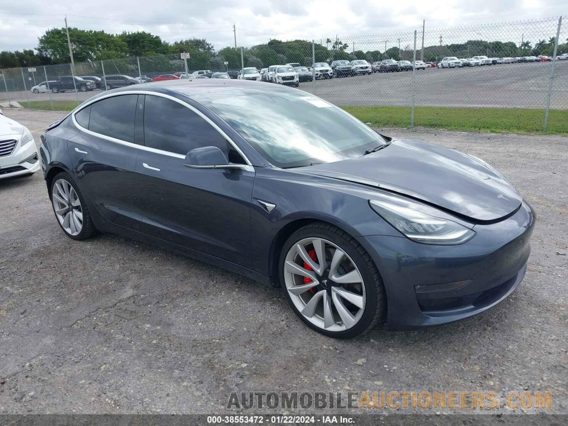 5YJ3E1EB6JF171112 TESLA MODEL 3 2018