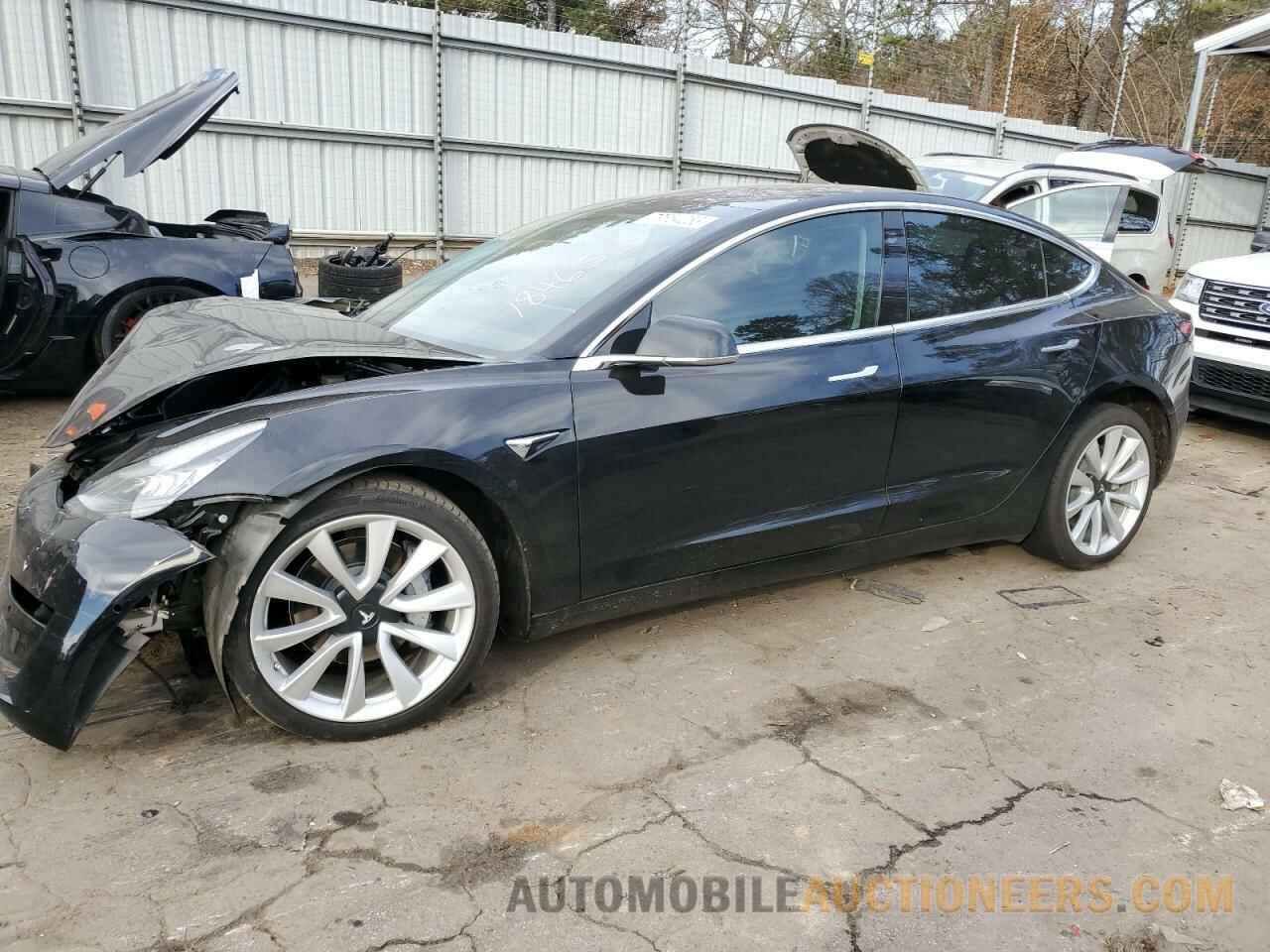 5YJ3E1EB6JF184653 TESLA MODEL 3 2018