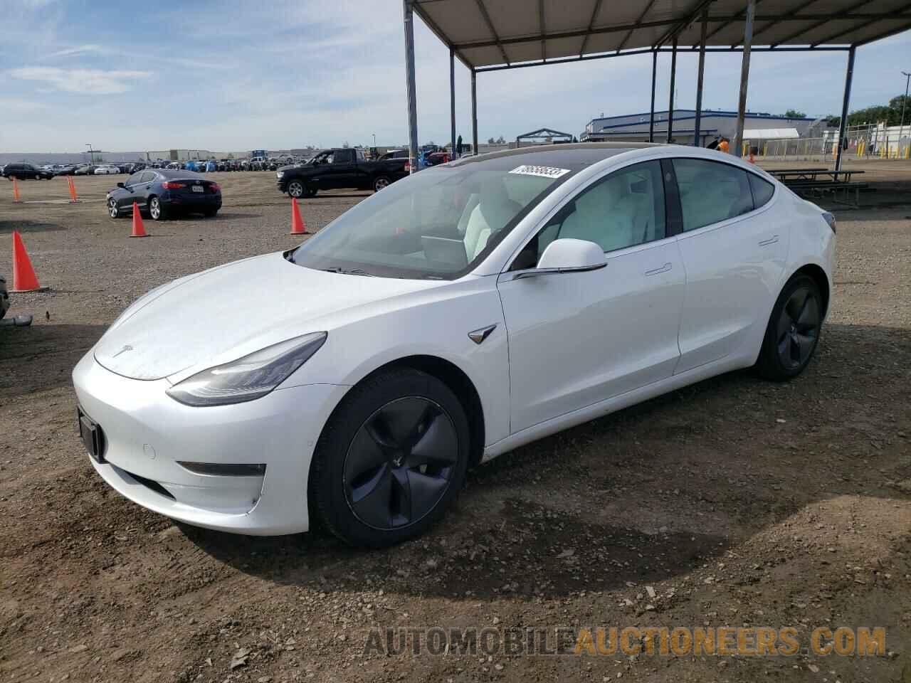 5YJ3E1EB6KF365902 TESLA MODEL 3 2019