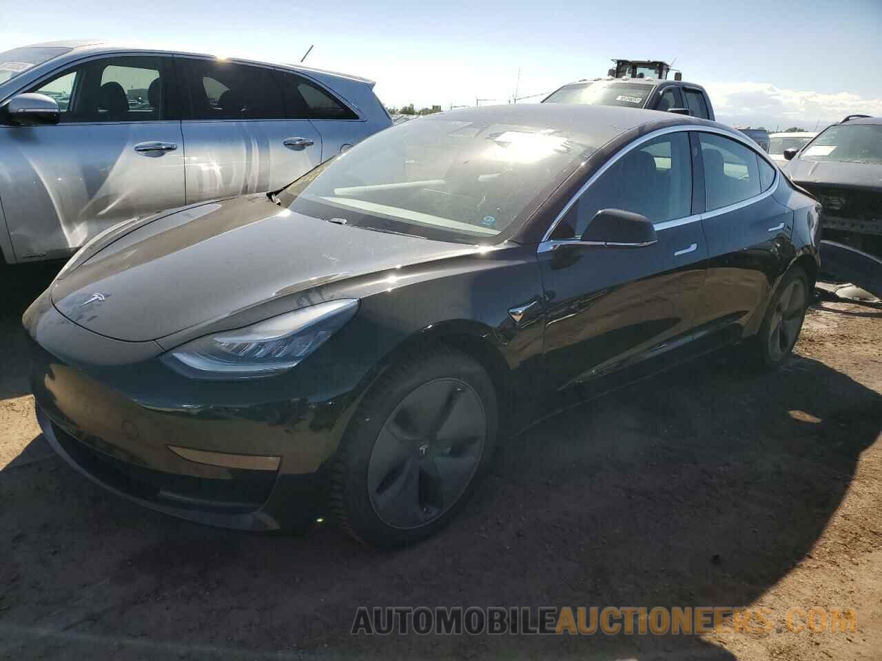 5YJ3E1EB6KF384837 TESLA MODEL 3 2019