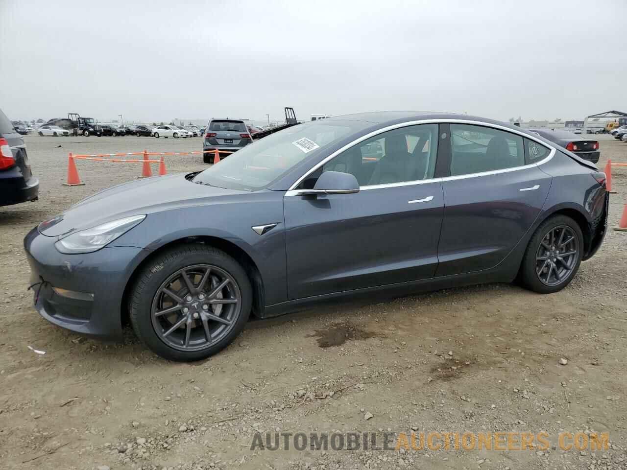 5YJ3E1EB6KF385910 TESLA MODEL 3 2019