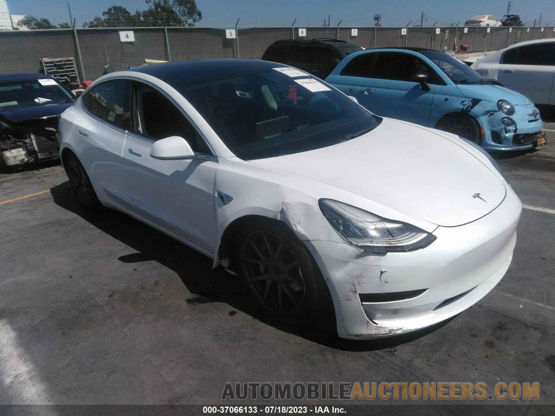 5YJ3E1EB6KF387950 TESLA MODEL 3 2019