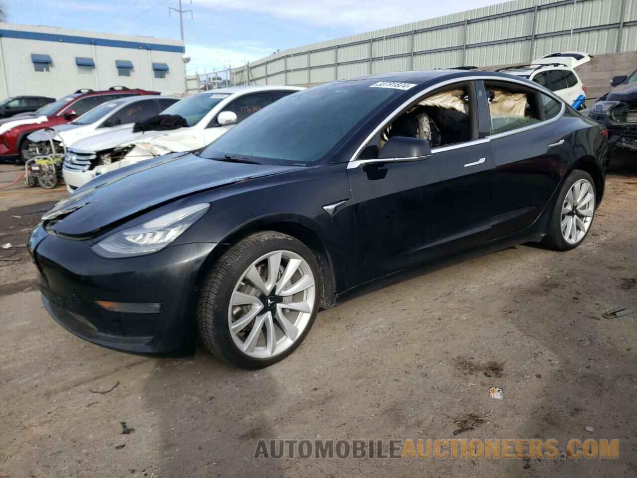 5YJ3E1EB6KF388743 TESLA MODEL 3 2019