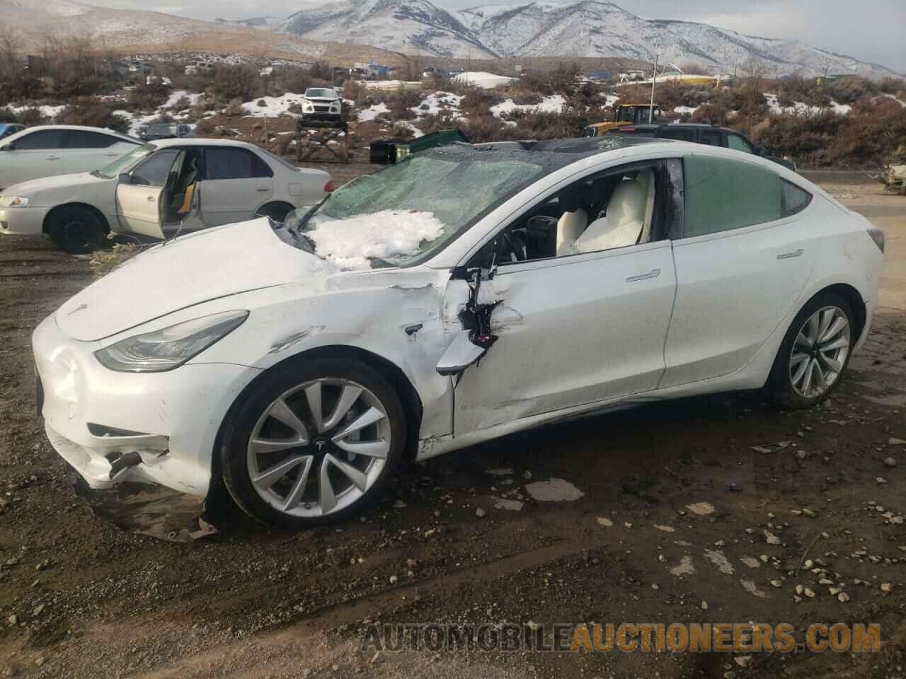 5YJ3E1EB6KF392355 TESLA MODEL 3 2019