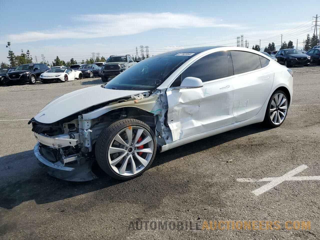 5YJ3E1EB6KF413656 TESLA MODEL 3 2019