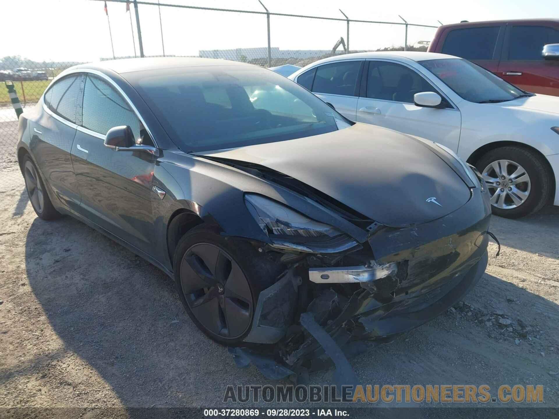 5YJ3E1EB6KF432272 TESLA MODEL 3 2019