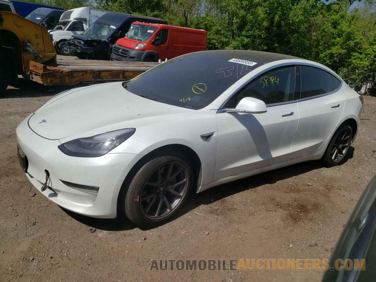 5YJ3E1EB6KF511098 TESLA MODEL 3 2019