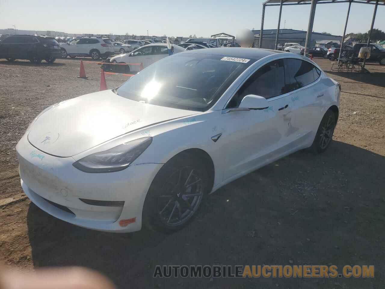 5YJ3E1EB6LF619125 TESLA MODEL 3 2020