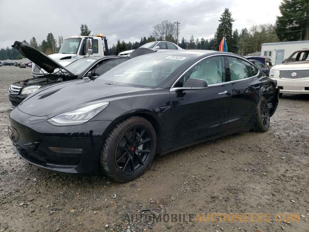 5YJ3E1EB6LF621814 TESLA MODEL 3 2020