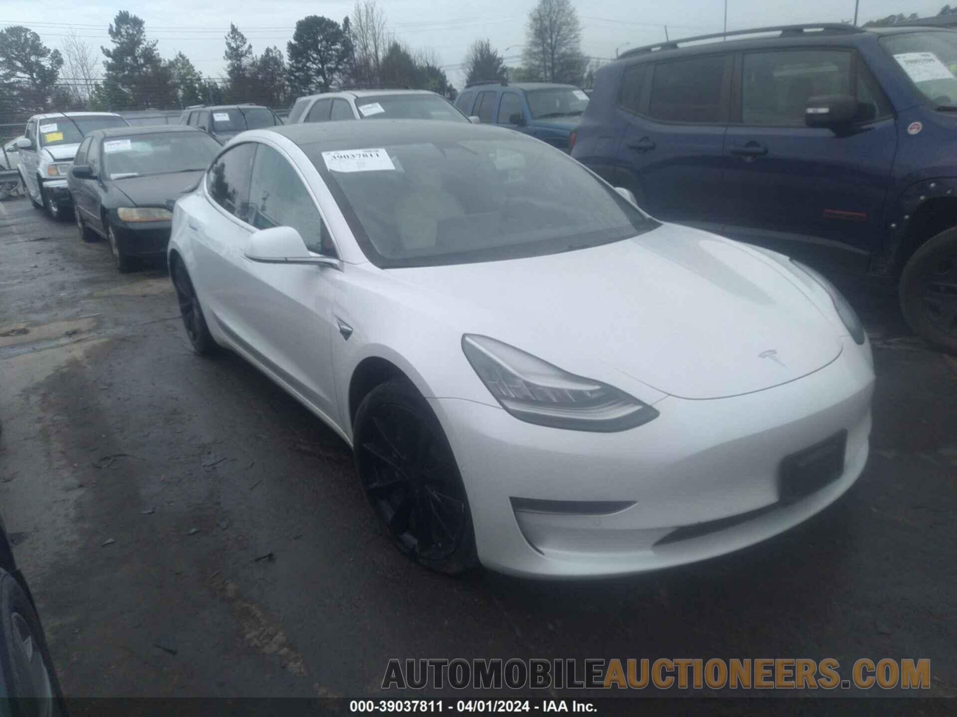 5YJ3E1EB6LF622977 TESLA MODEL 3 2020