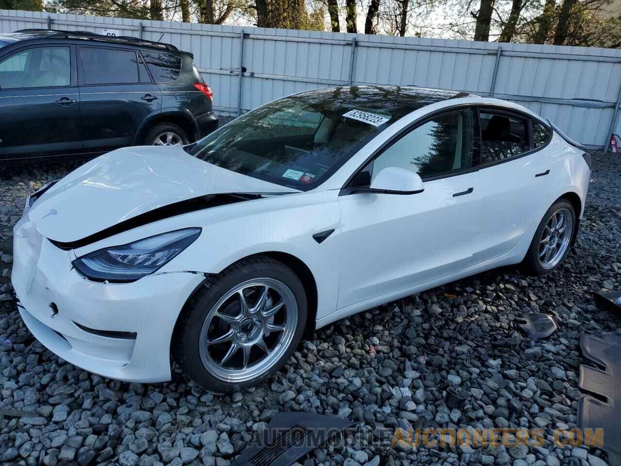 5YJ3E1EB6MF855467 TESLA MODEL 3 2021