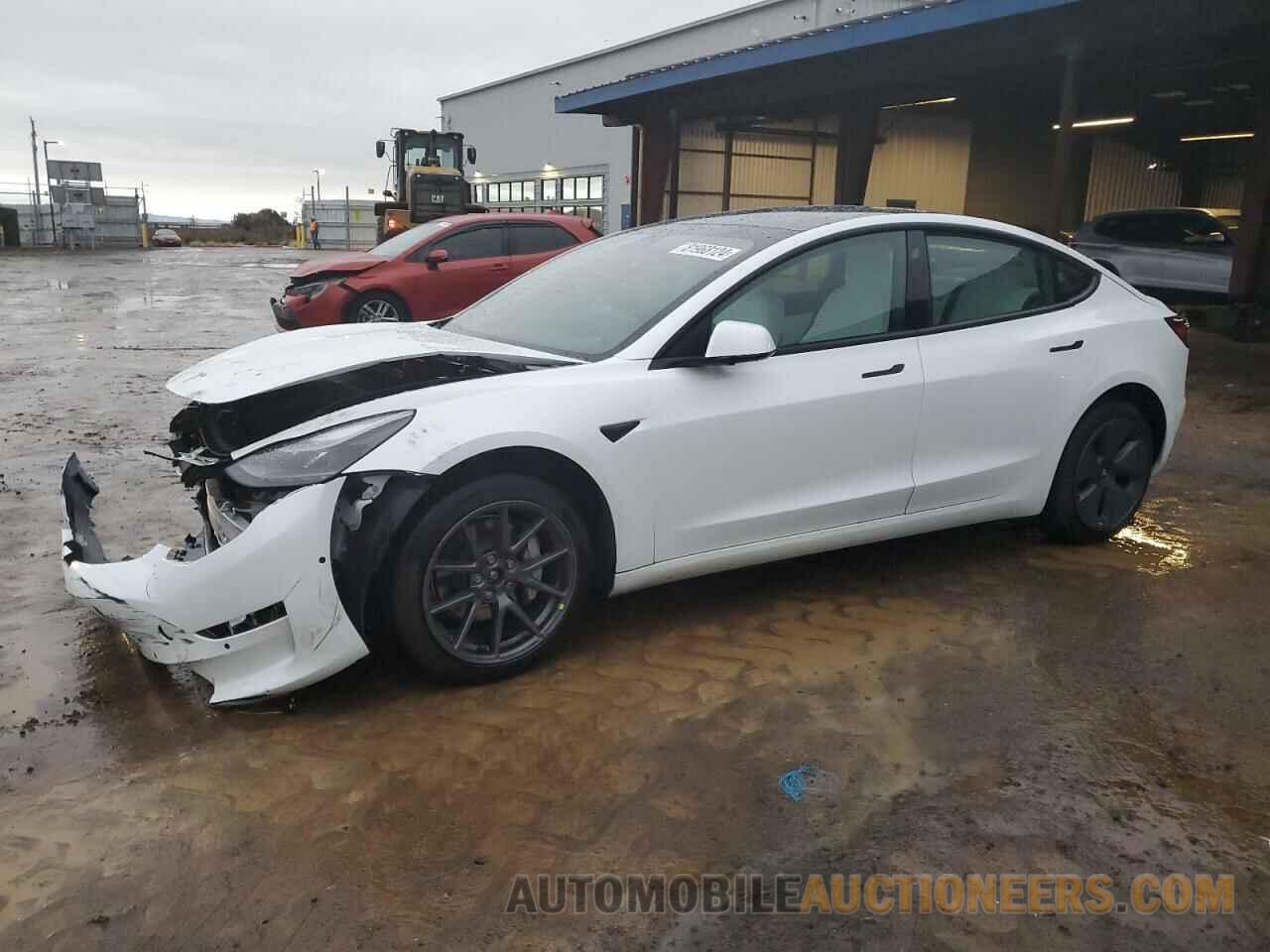 5YJ3E1EB6MF868932 TESLA MODEL 3 2021