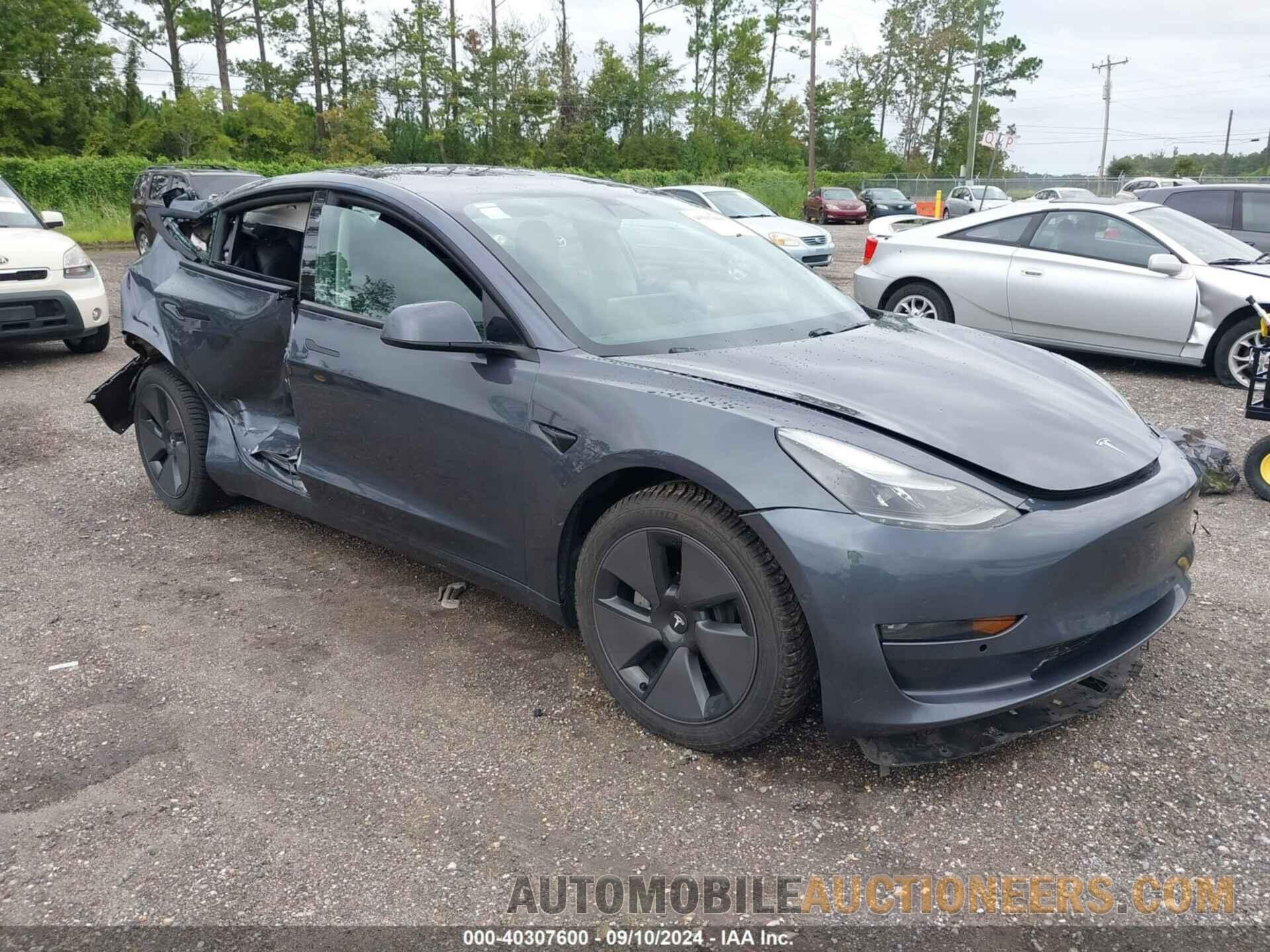 5YJ3E1EB6MF869403 TESLA MODEL 3 2021