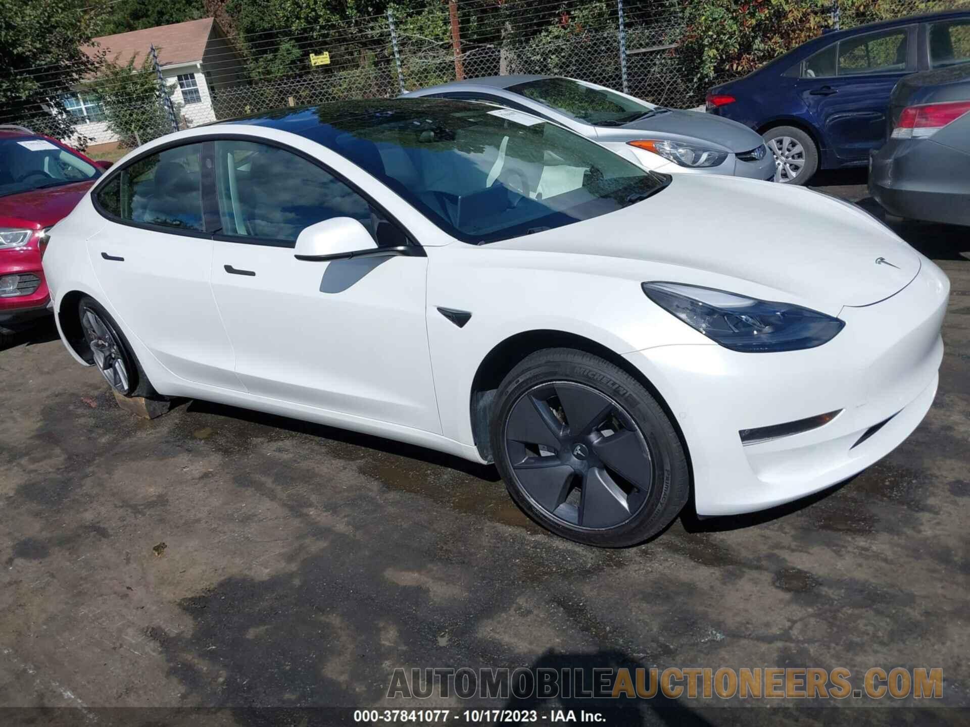 5YJ3E1EB6MF980047 TESLA MODEL 3 2021