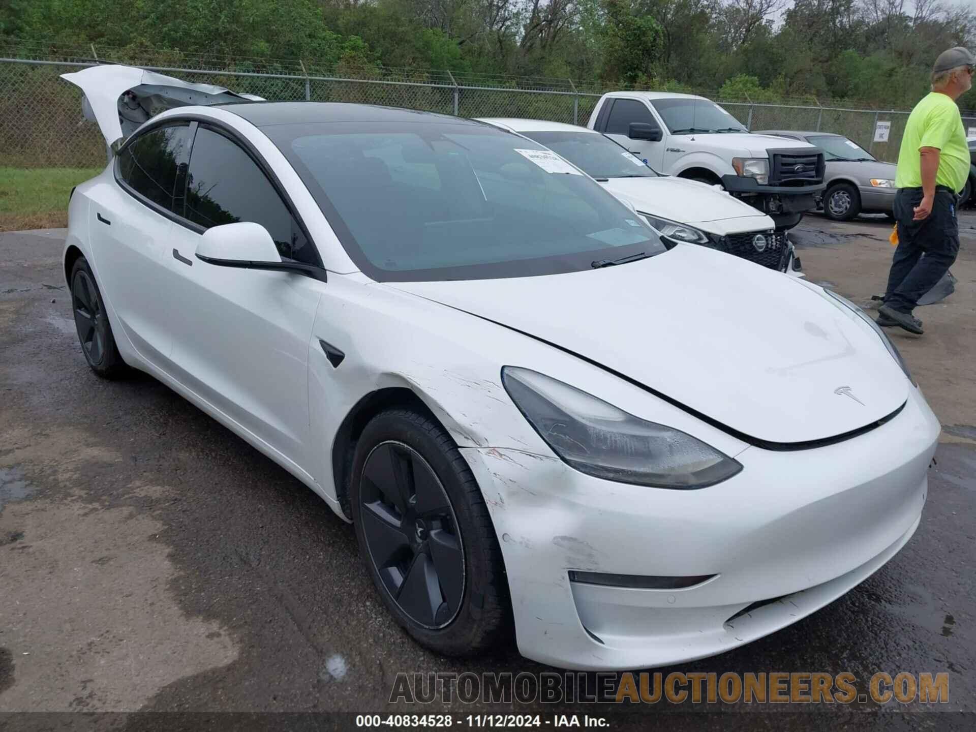 5YJ3E1EB6MF988276 TESLA MODEL 3 2021