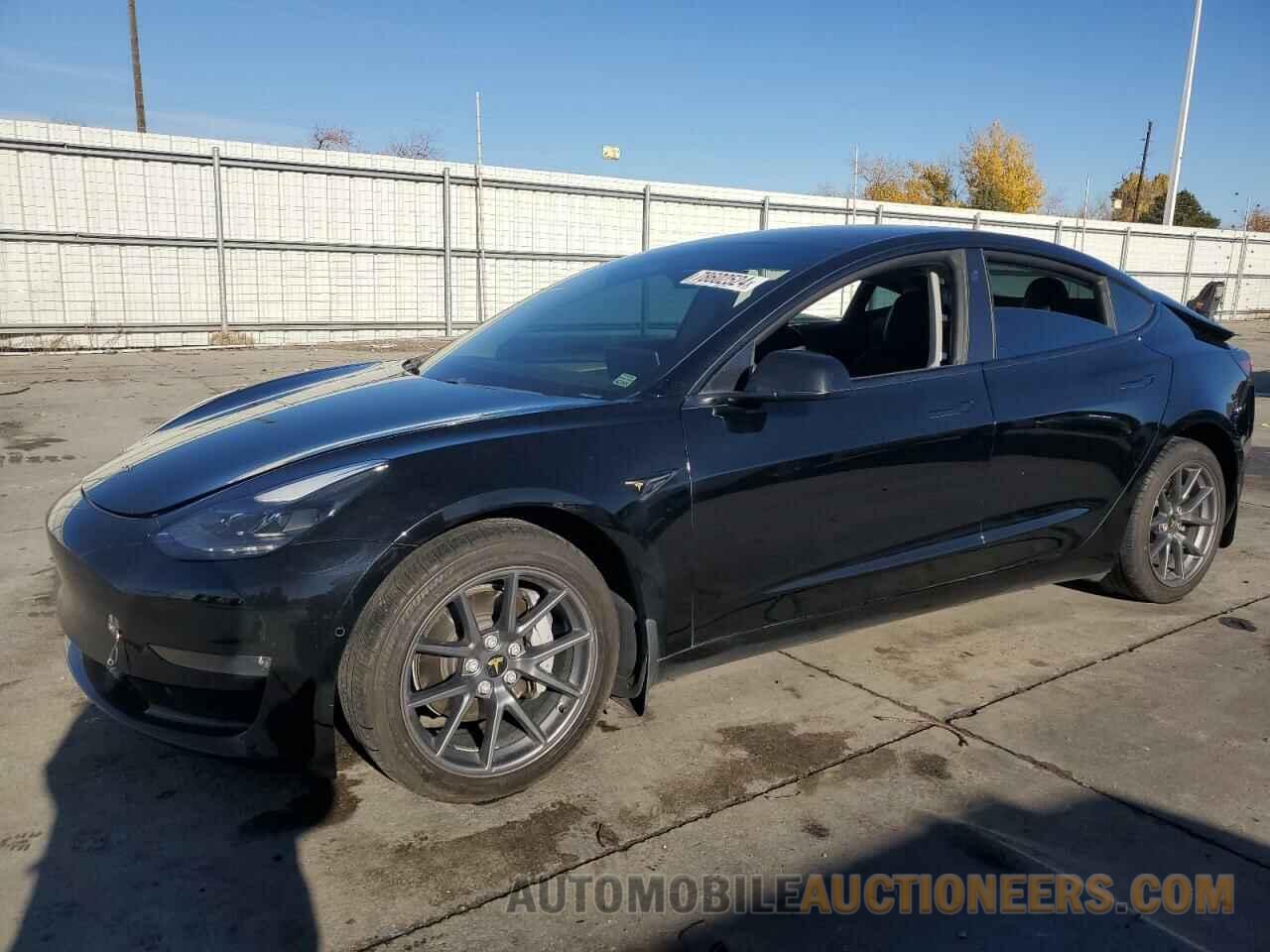 5YJ3E1EB6MF998760 TESLA MODEL 3 2021