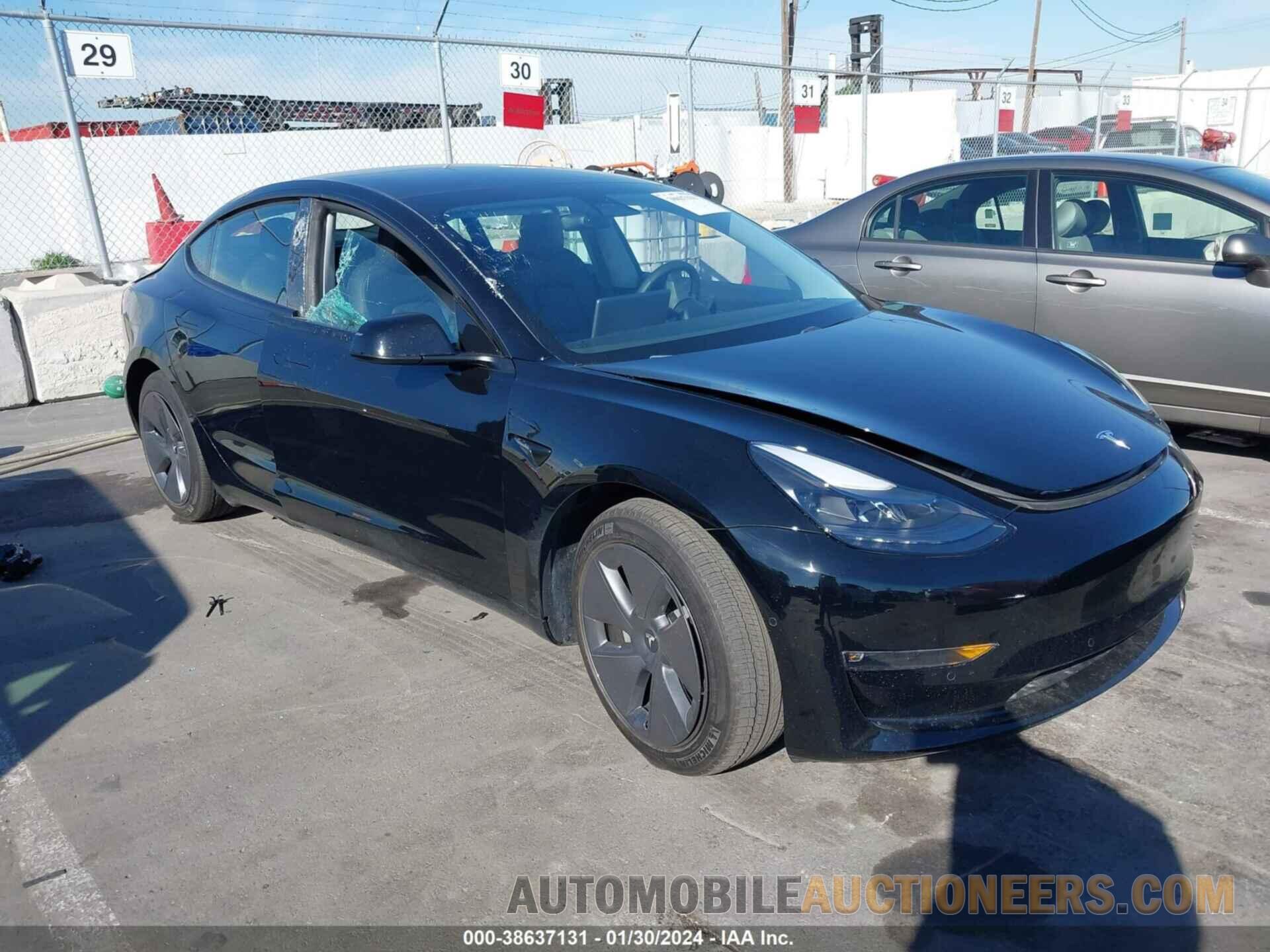 5YJ3E1EB6MFH76738 TESLA MODEL 3 2021