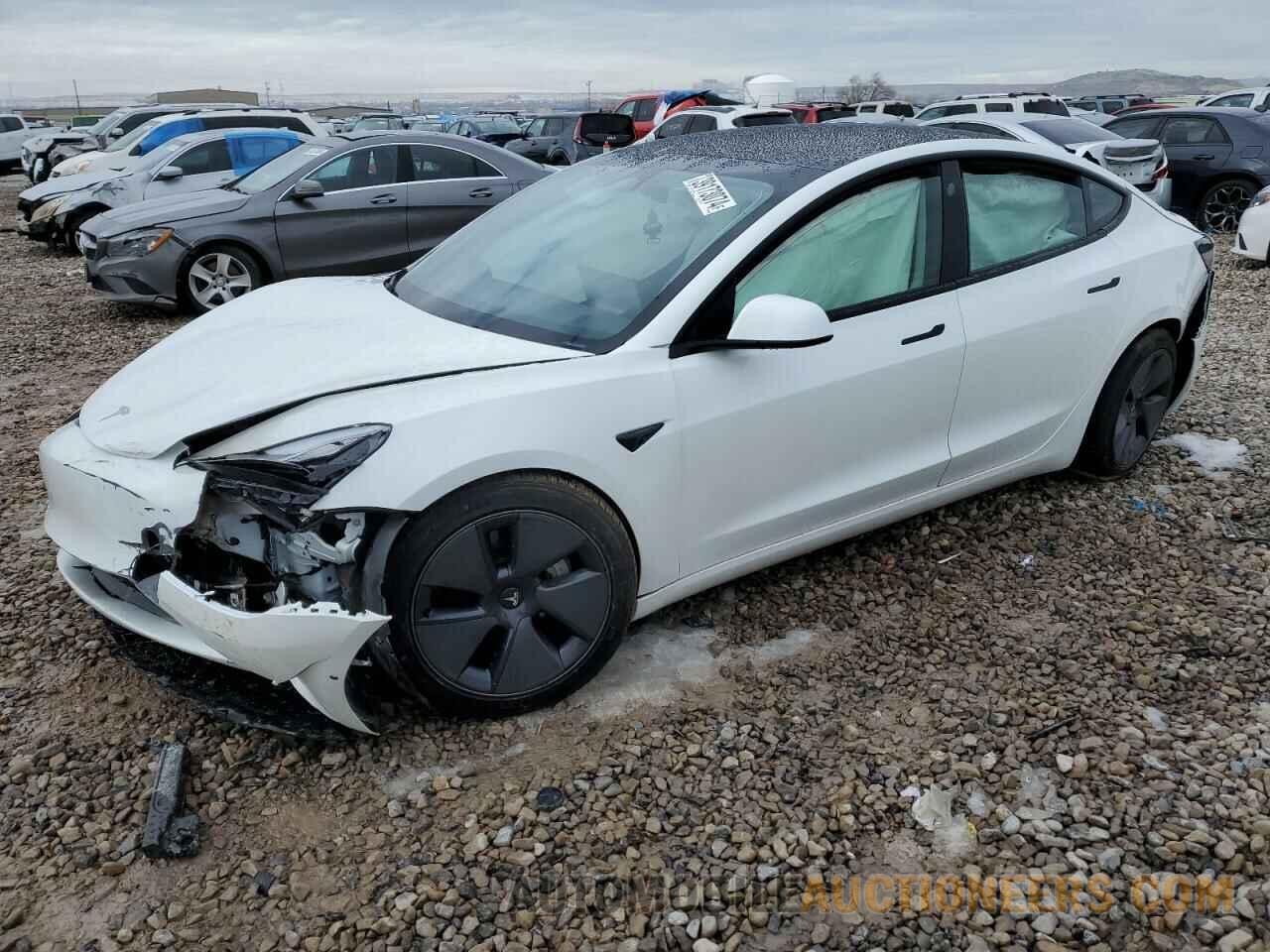 5YJ3E1EB6NF121719 TESLA MODEL 3 2022