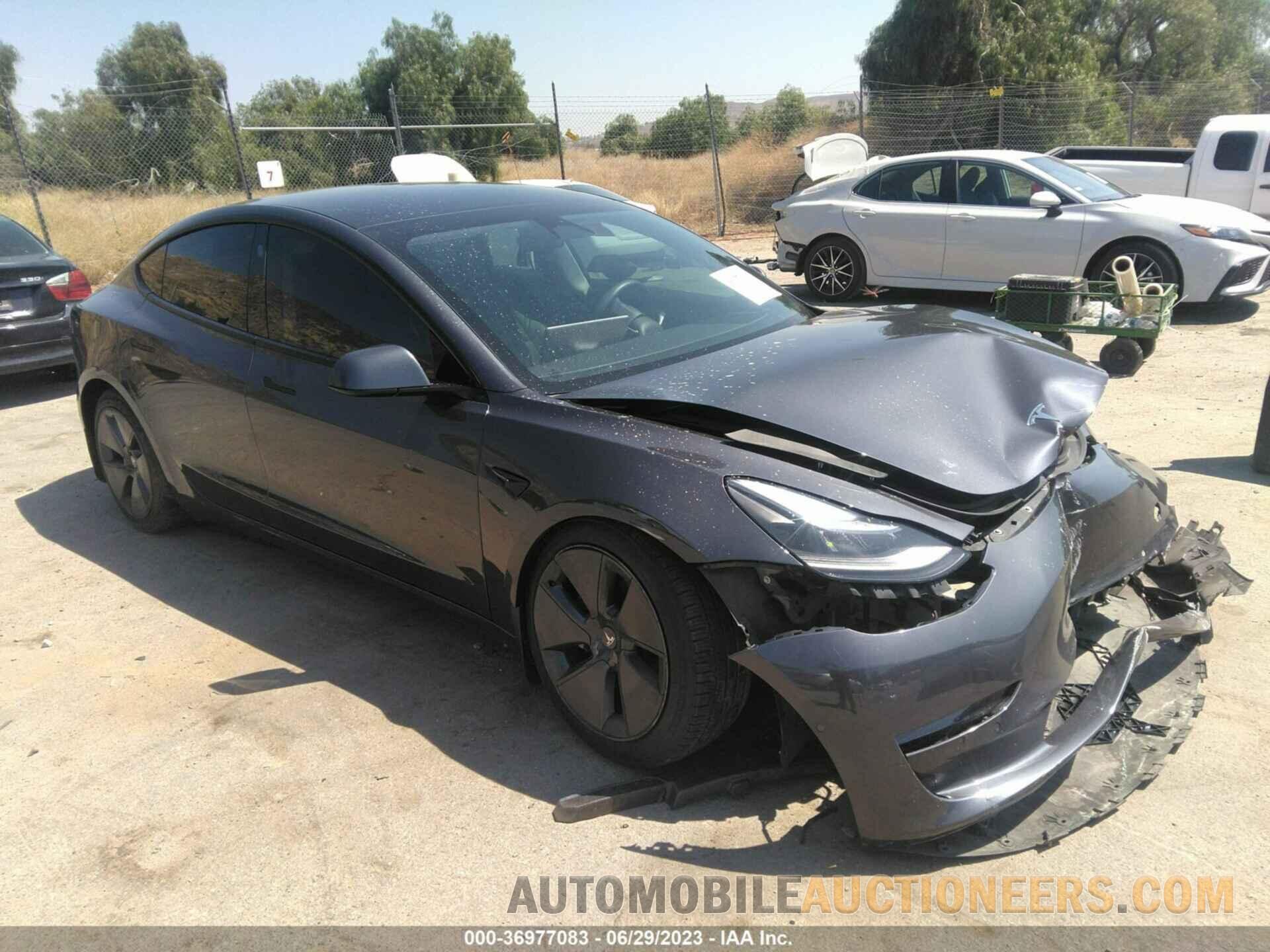 5YJ3E1EB6NF182407 TESLA MODEL 3 2022