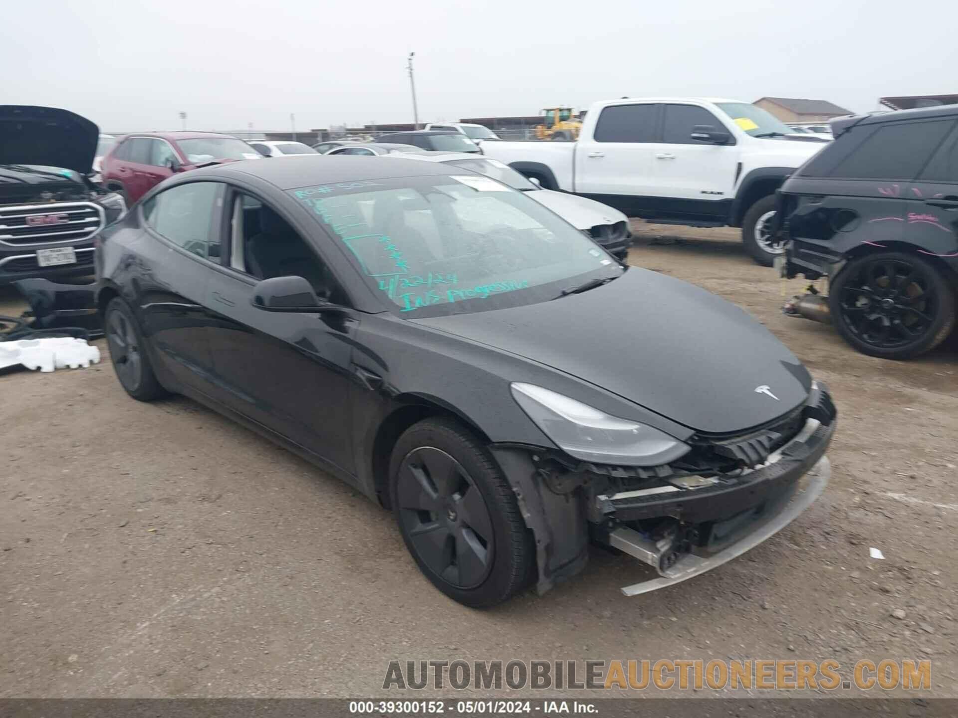 5YJ3E1EB6NF185503 TESLA MODEL 3 2022