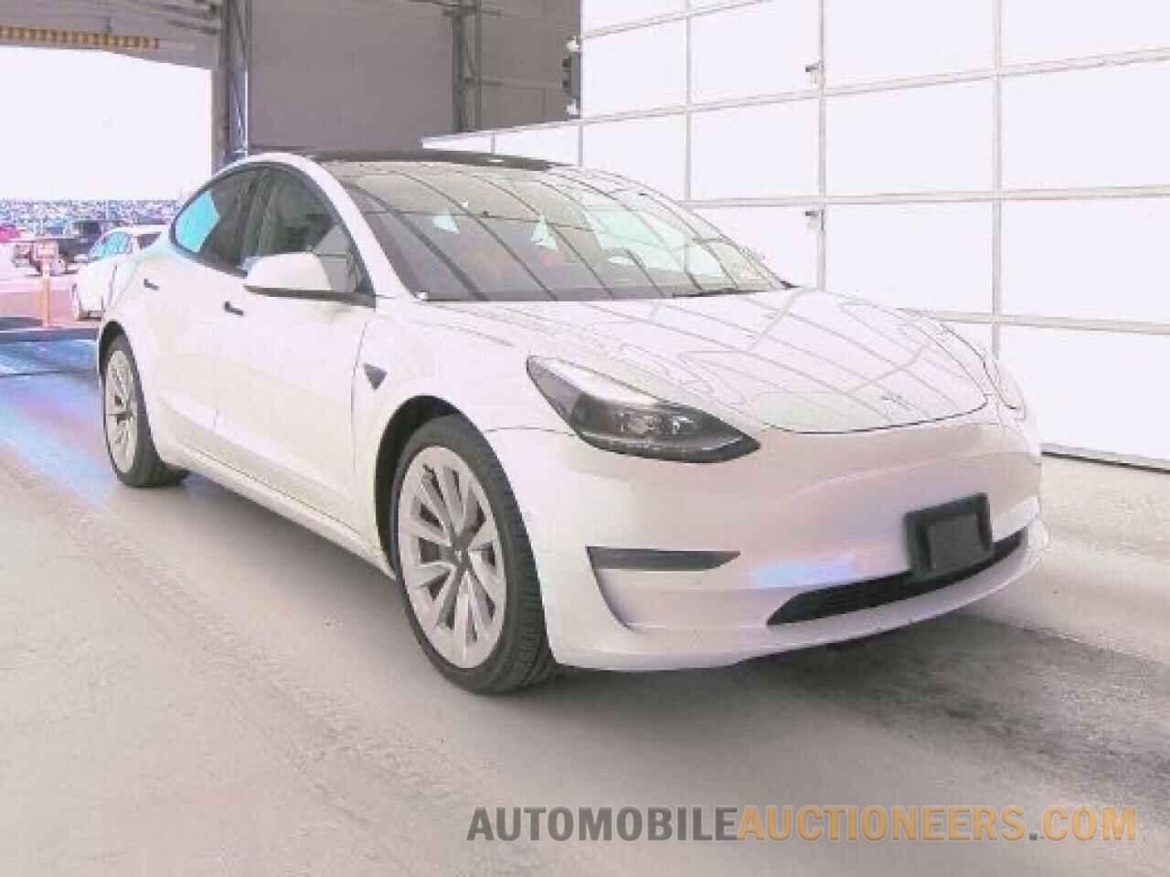 5YJ3E1EB6NF186070 TESLA MODEL 3 2022