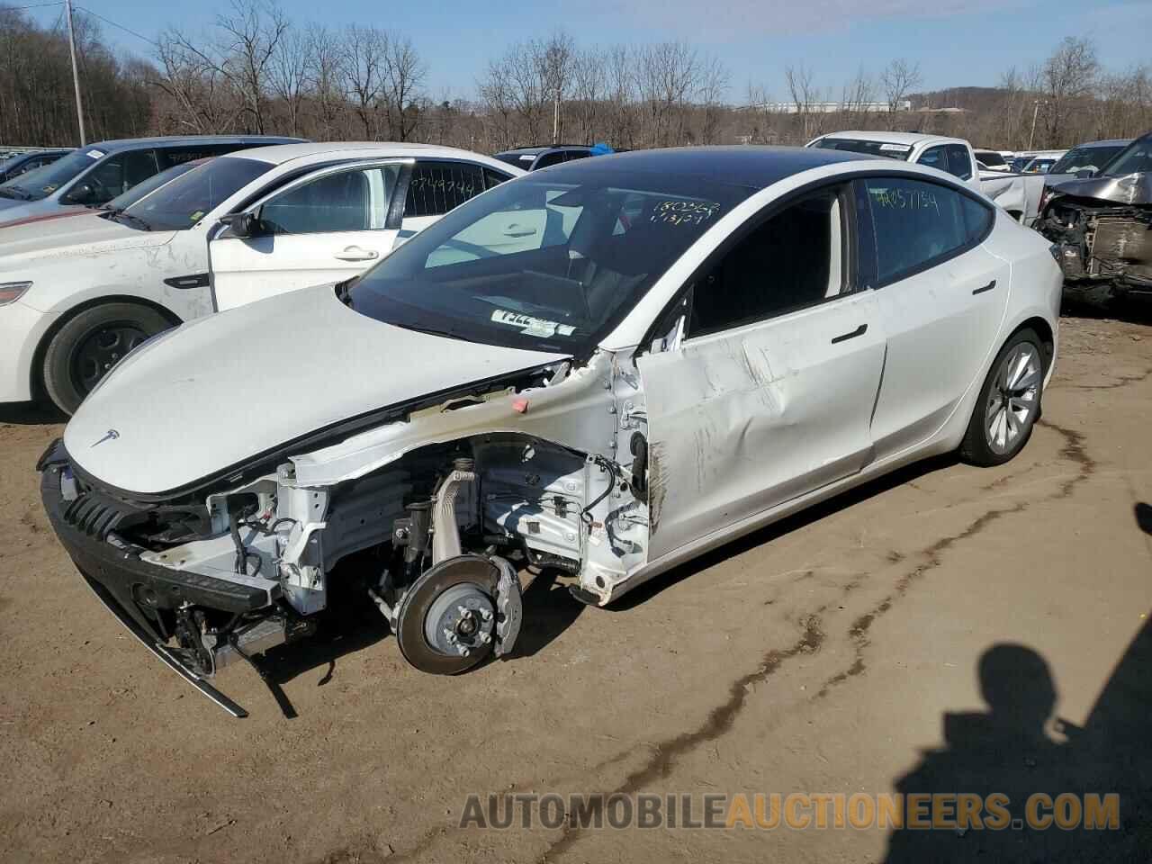 5YJ3E1EB6NF209783 TESLA MODEL 3 2022