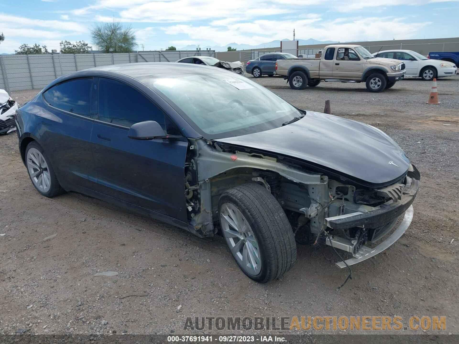 5YJ3E1EB6NF261673 TESLA MODEL 3 2022