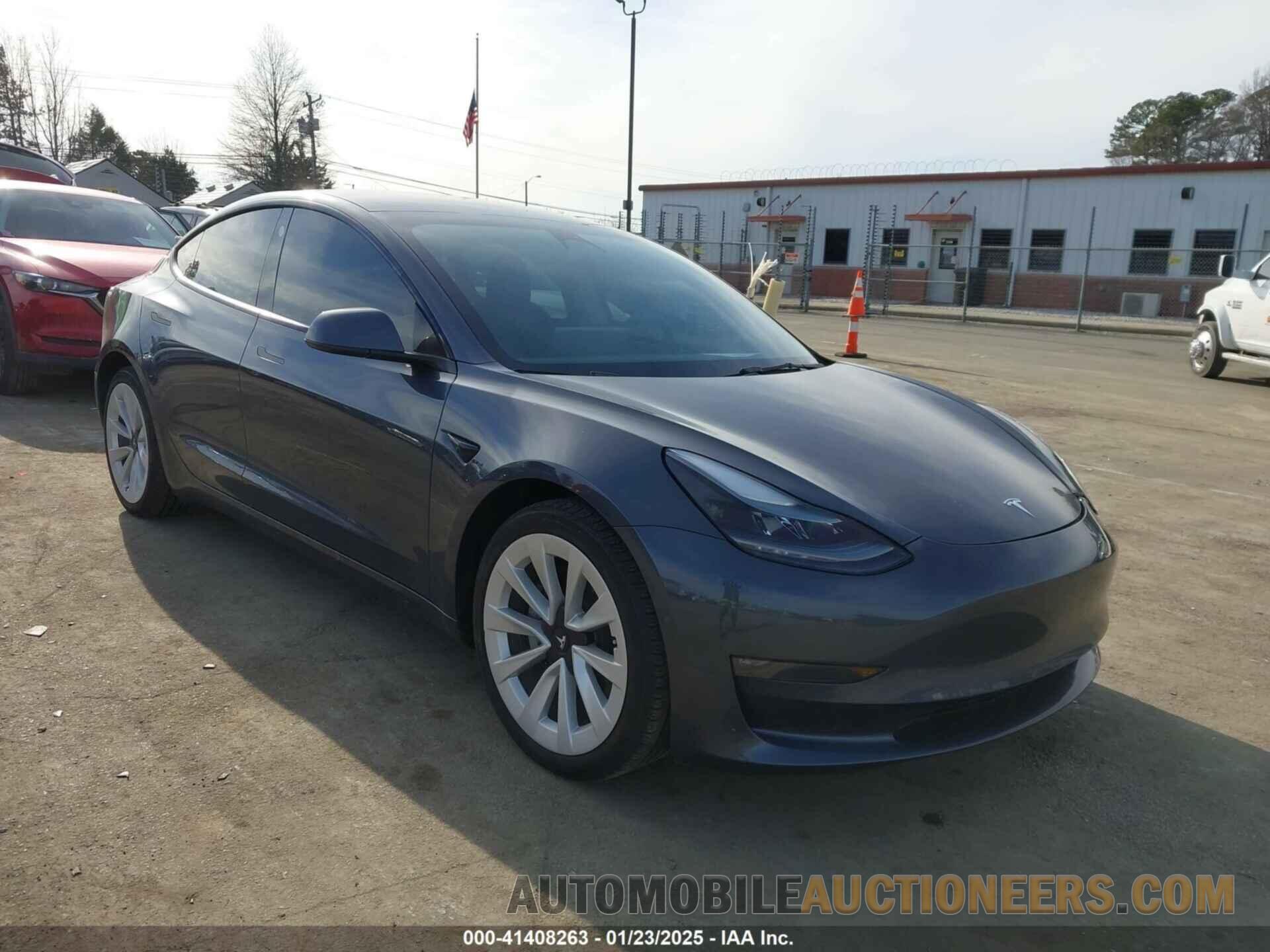 5YJ3E1EB6NF267926 TESLA MODEL 3 2022