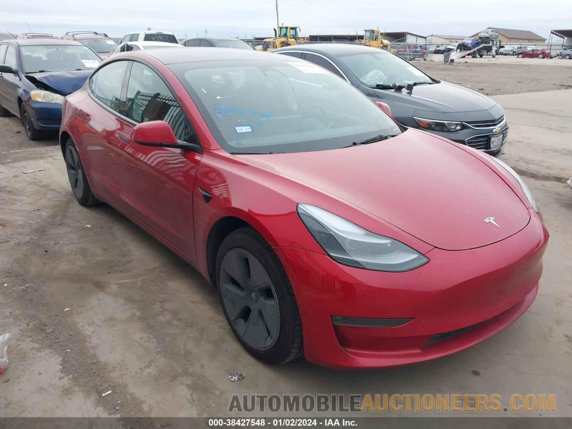 5YJ3E1EB6NF275637 TESLA MODEL 3 2022