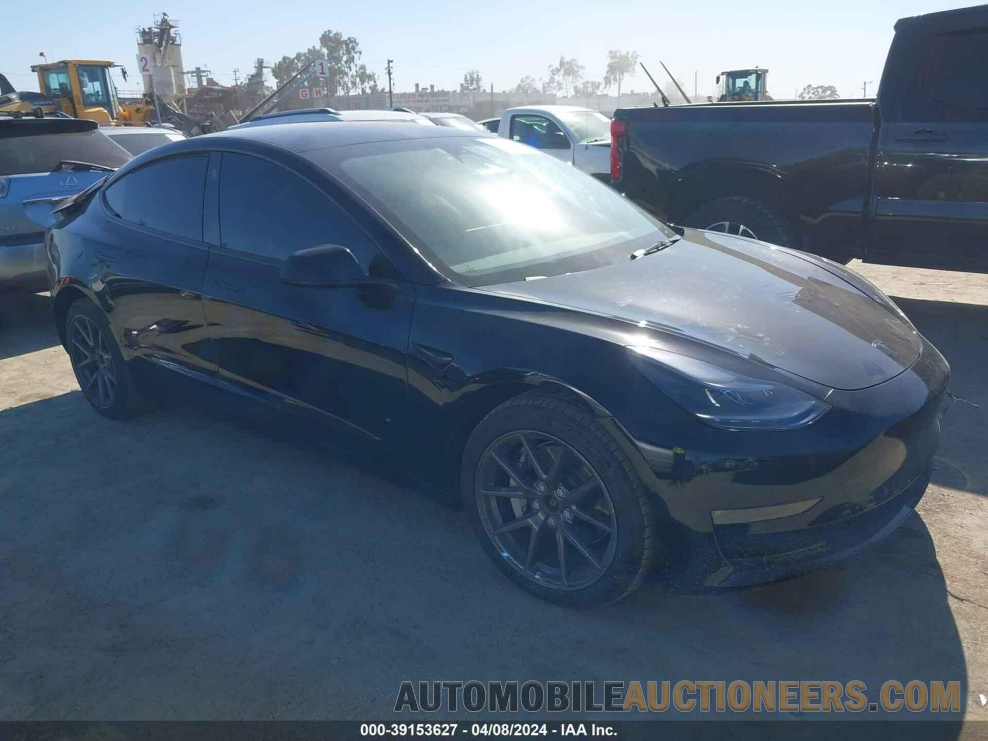 5YJ3E1EB6NF322956 TESLA MODEL 3 2022