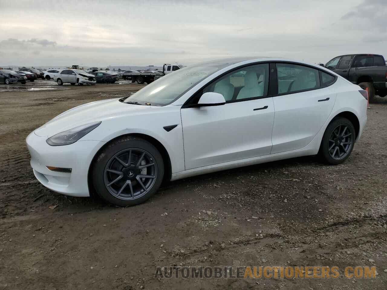 5YJ3E1EB6PF389902 TESLA MODEL 3 2023