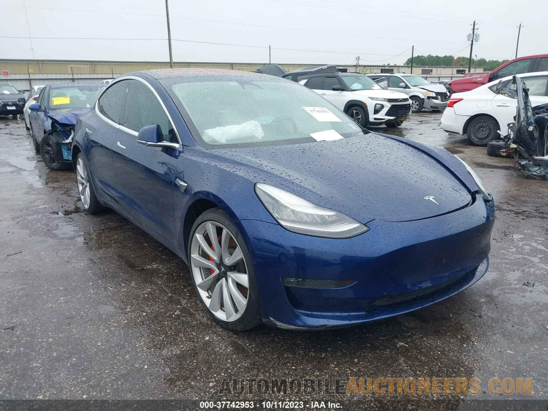 5YJ3E1EB7JF074193 TESLA MODEL 3 2018