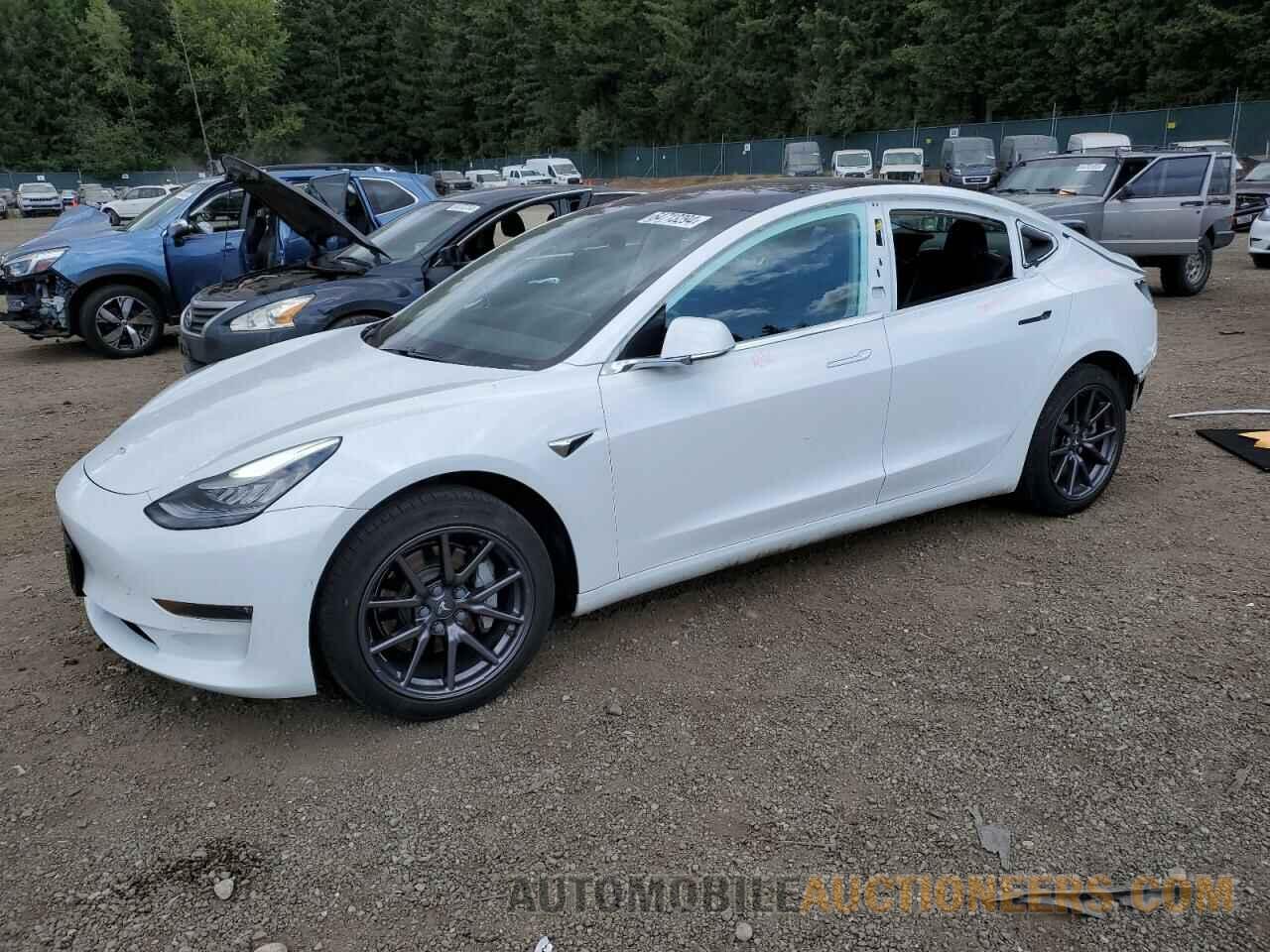 5YJ3E1EB7JF088854 TESLA MODEL 3 2018