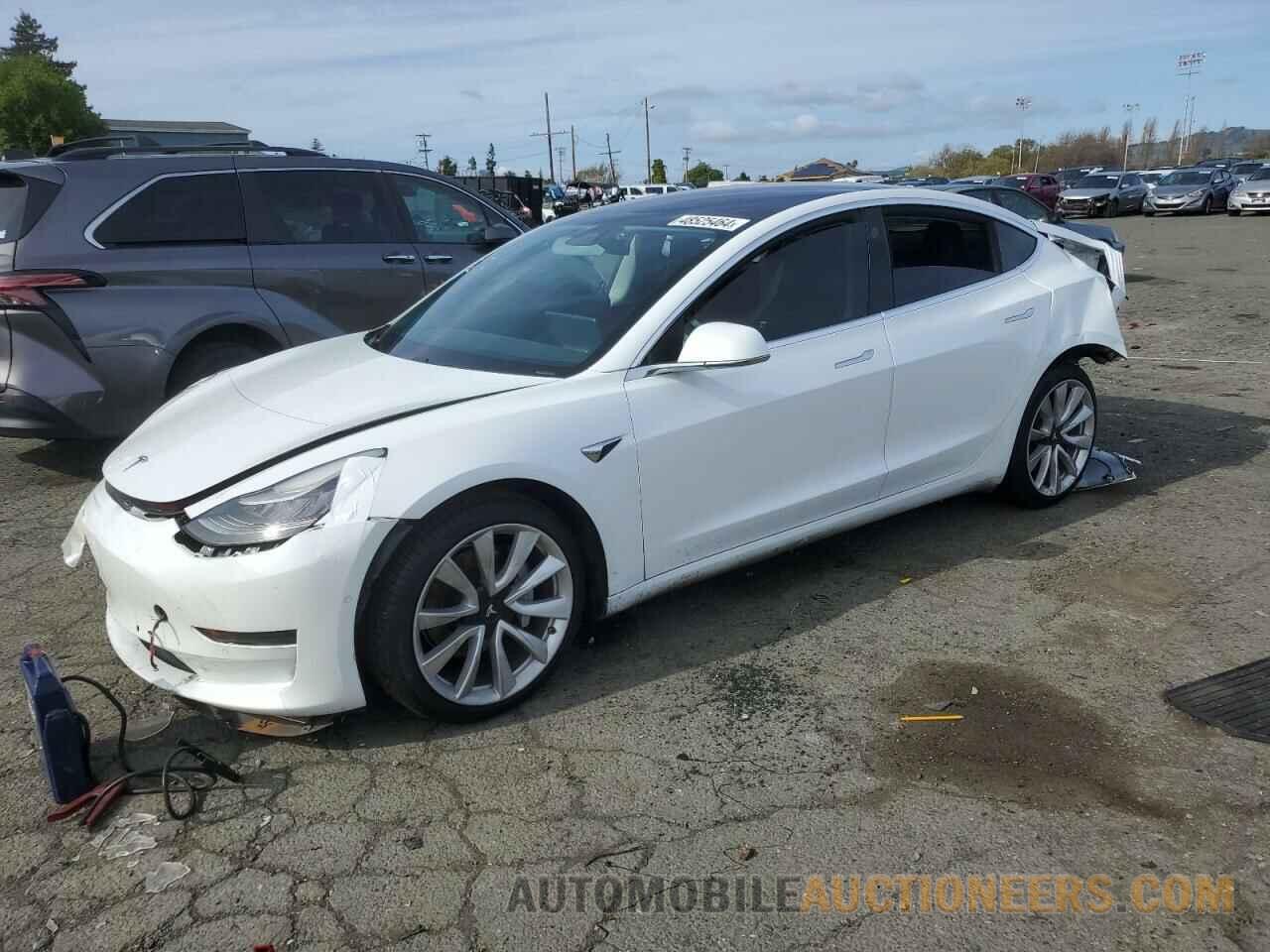 5YJ3E1EB7JF089096 TESLA MODEL 3 2018