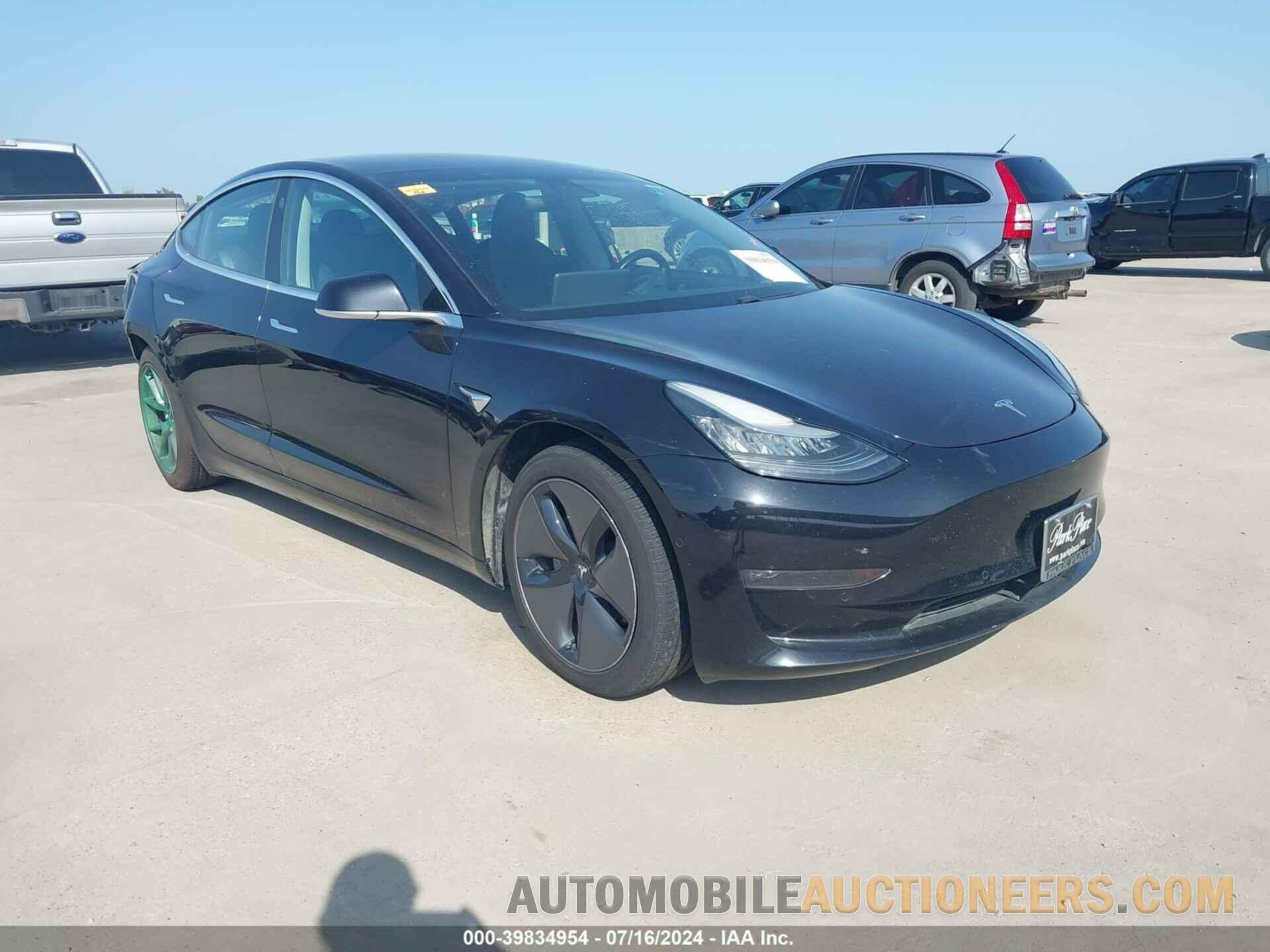 5YJ3E1EB7JF103787 TESLA MODEL 3 2018