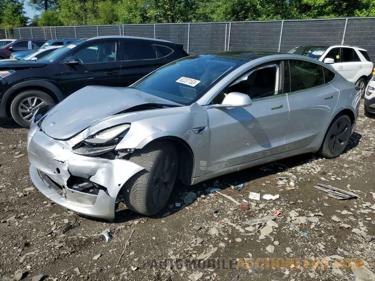 5YJ3E1EB7JF104440 TESLA MODEL 3 2018