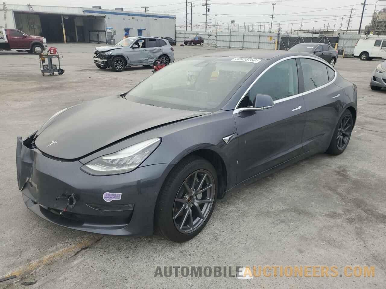 5YJ3E1EB7JF129743 TESLA MODEL 3 2018