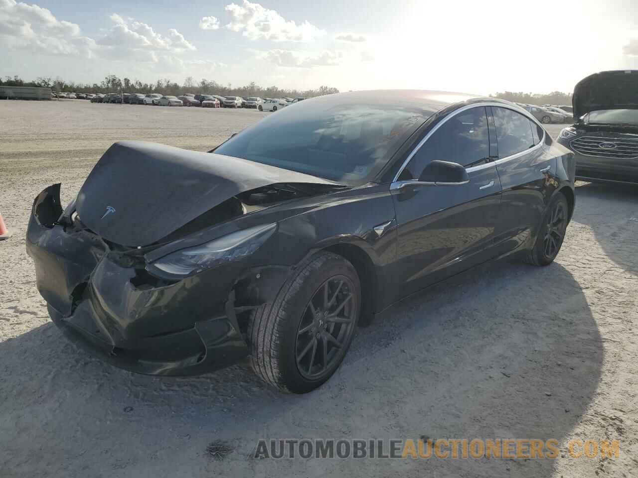 5YJ3E1EB7JF170373 TESLA MODEL 3 2018