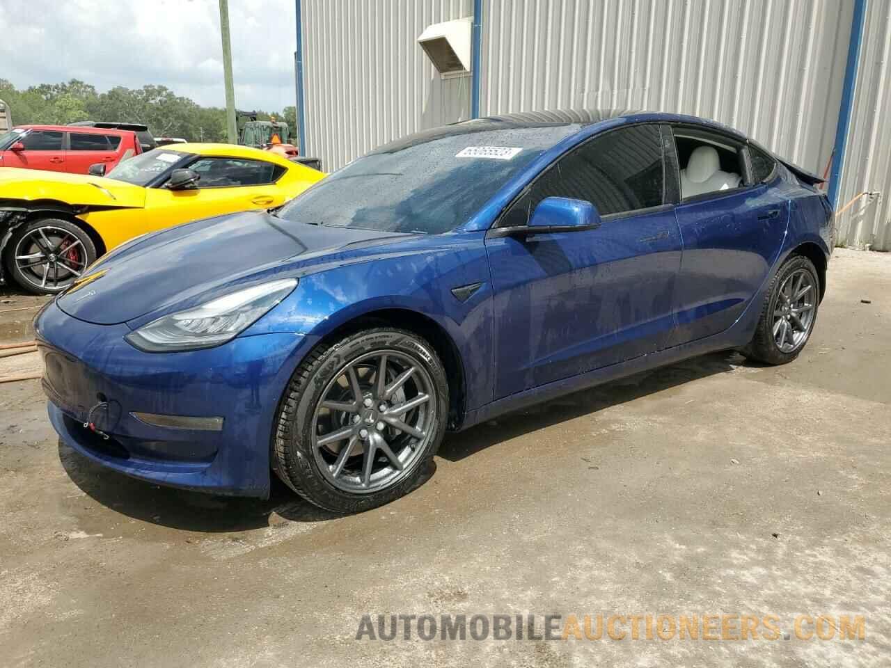 5YJ3E1EB7KF195002 TESLA MODEL 3 2019