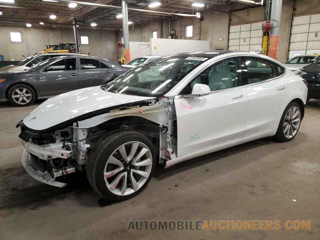 5YJ3E1EB7KF392381 TESLA MODEL 3 2019