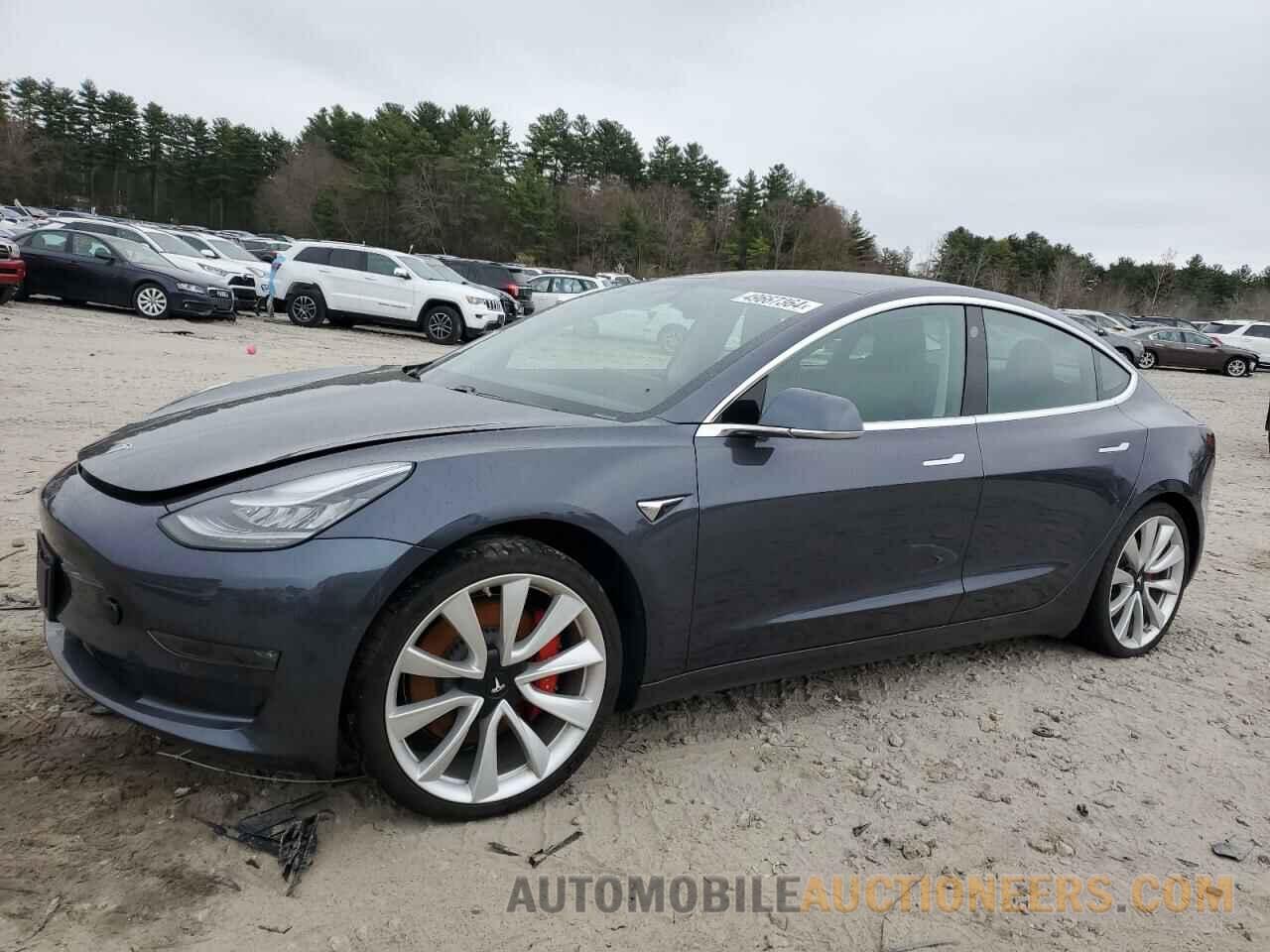 5YJ3E1EB7KF392798 TESLA MODEL 3 2019