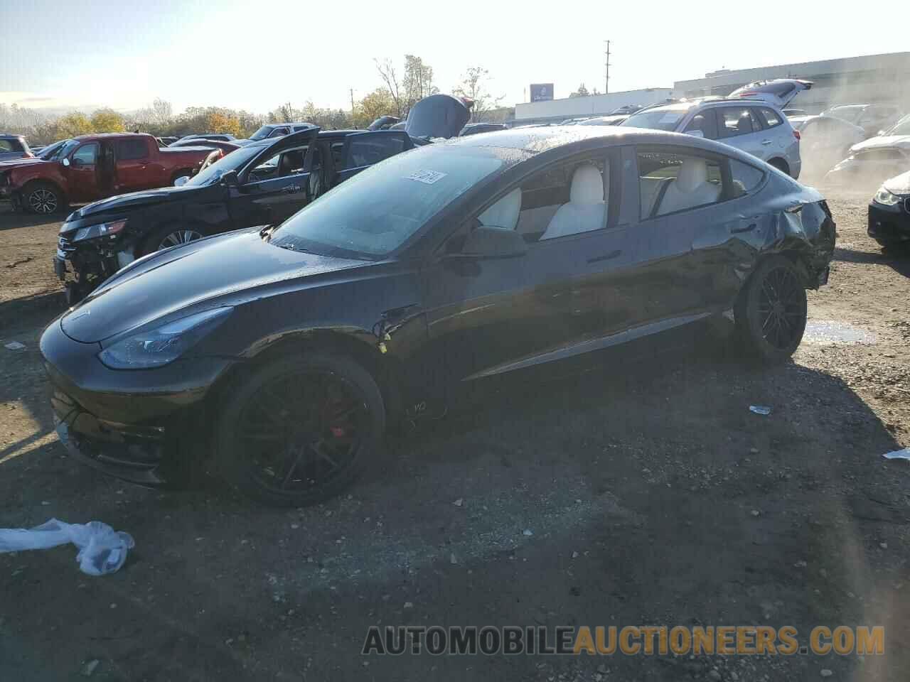 5YJ3E1EB7KF393322 TESLA MODEL 3 2019