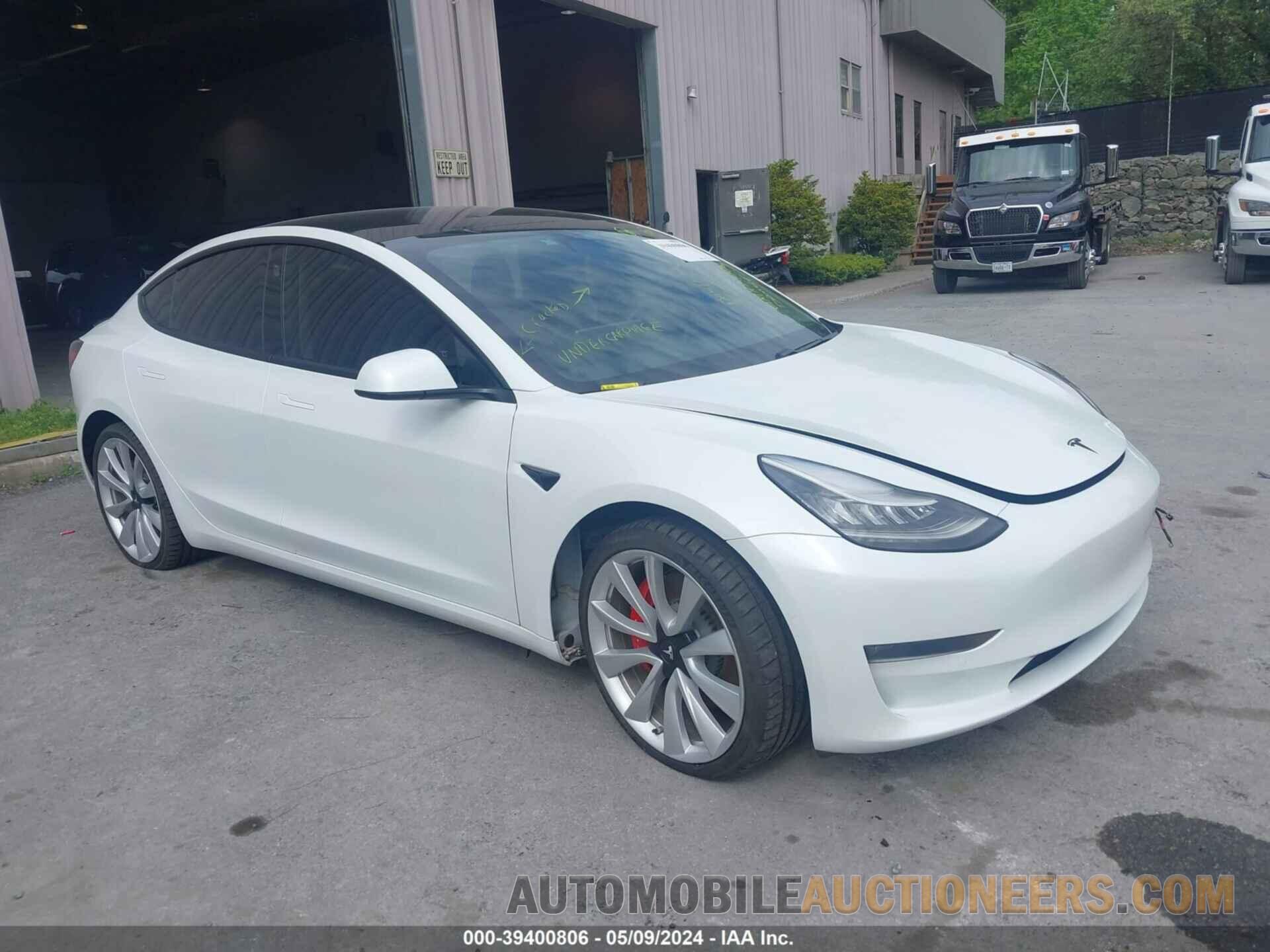 5YJ3E1EB7KF413648 TESLA MODEL 3 2019