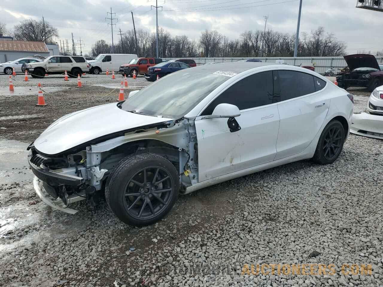 5YJ3E1EB7KF418347 TESLA MODEL 3 2019