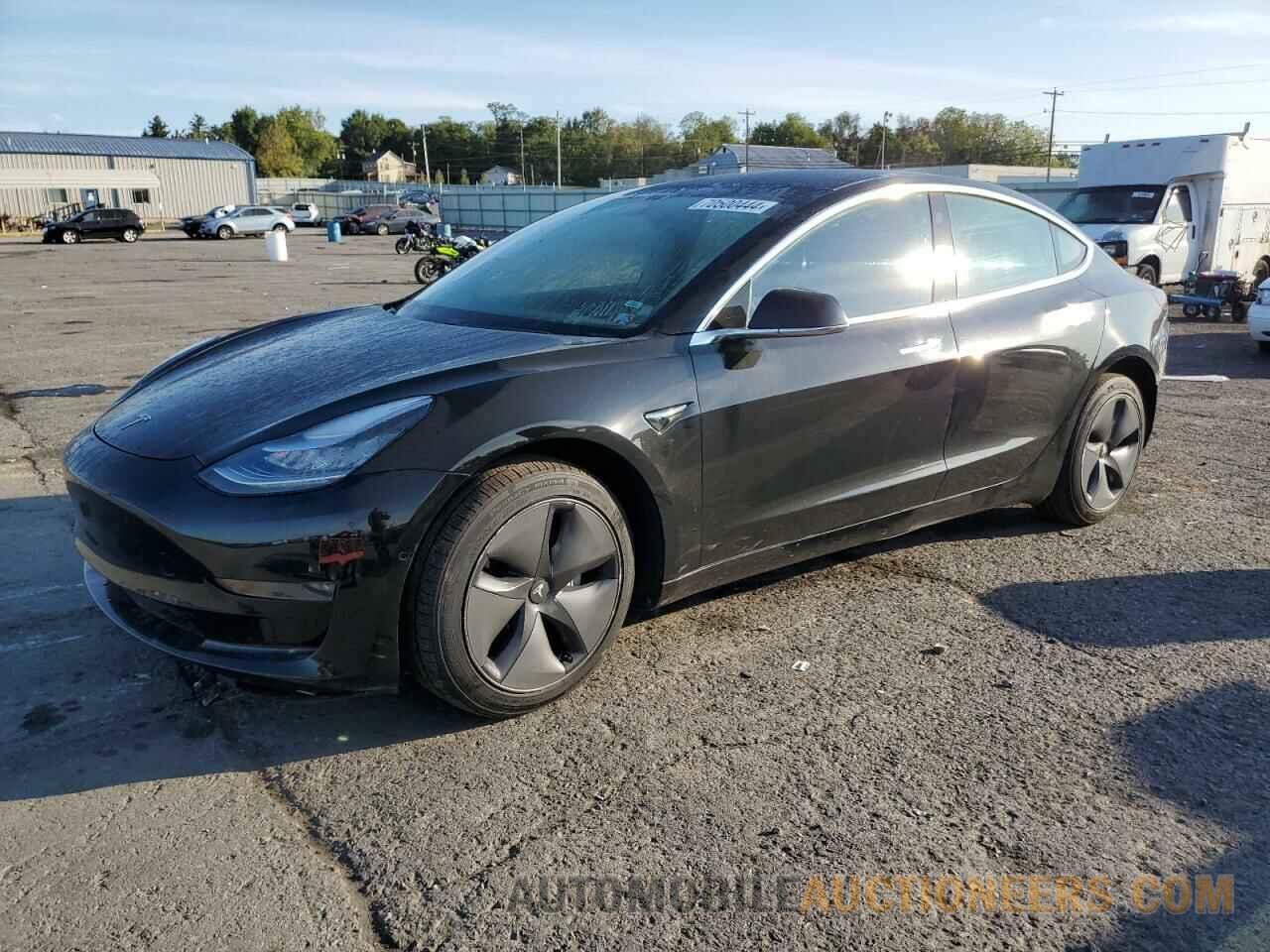 5YJ3E1EB7KF432197 TESLA MODEL 3 2019