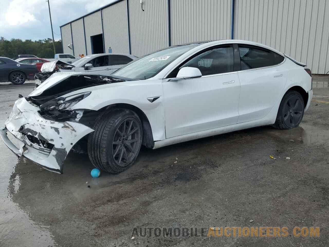 5YJ3E1EB7KF469749 TESLA MODEL 3 2019