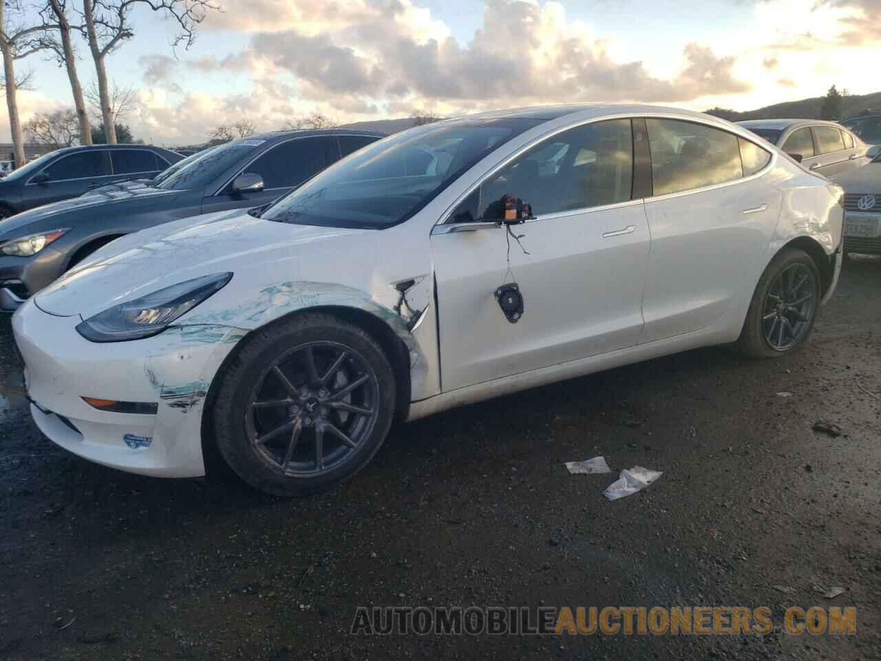 5YJ3E1EB7LF619344 TESLA MODEL 3 2020