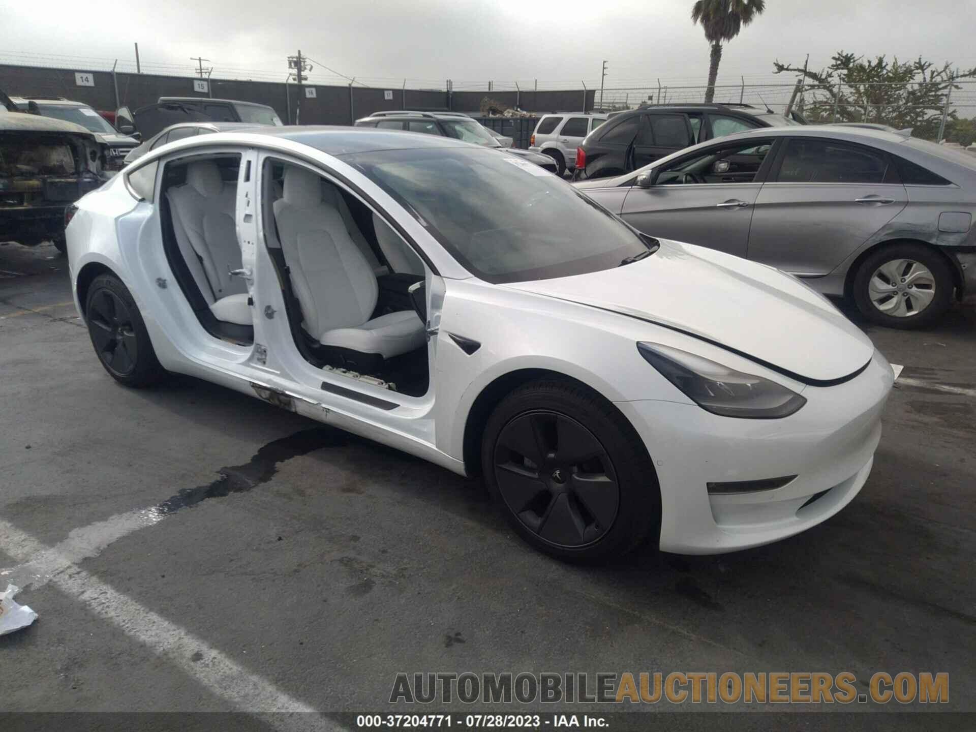 5YJ3E1EB7MF074117 TESLA MODEL 3 2021