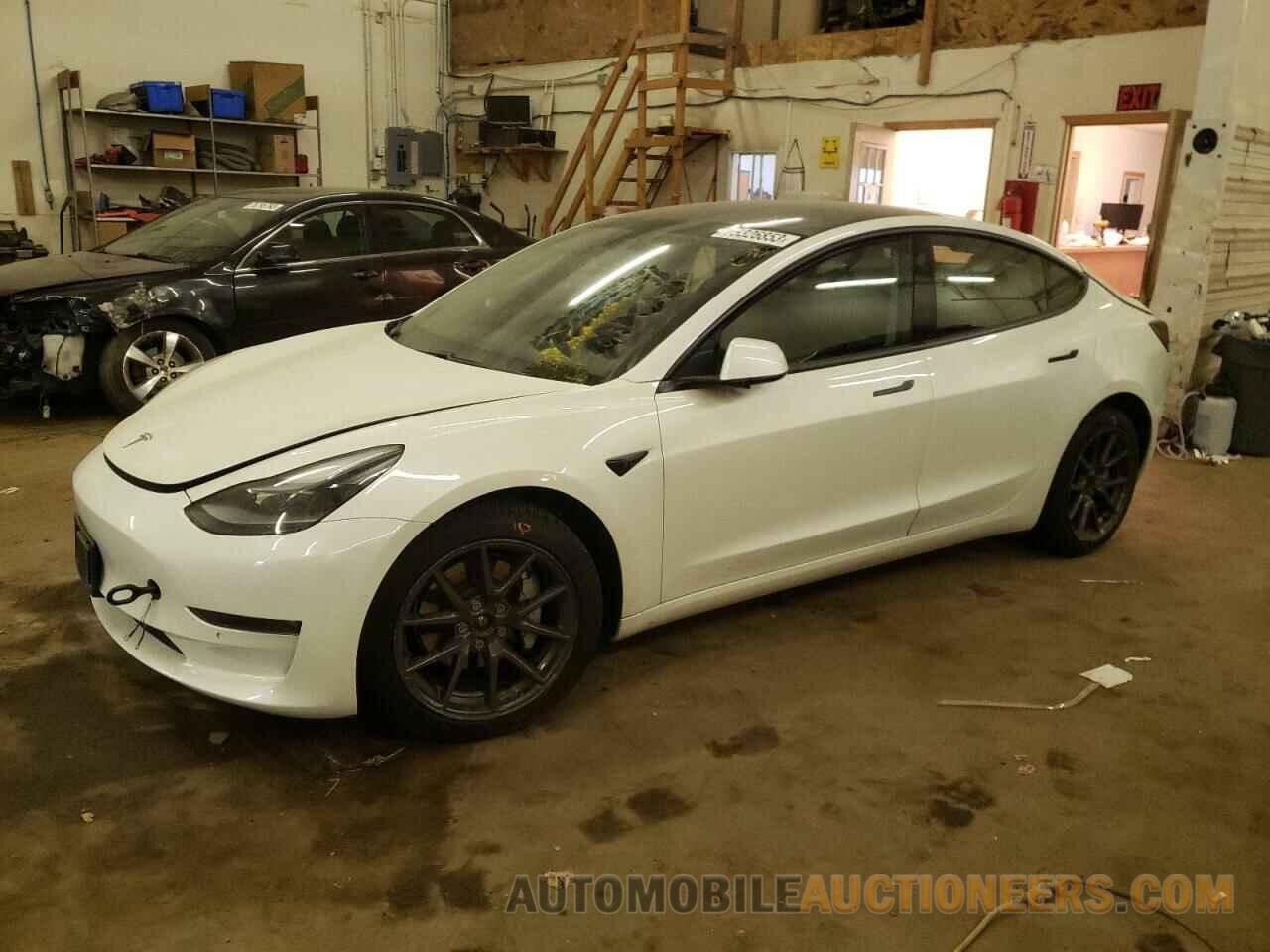 5YJ3E1EB7MF919144 TESLA MODEL 3 2021