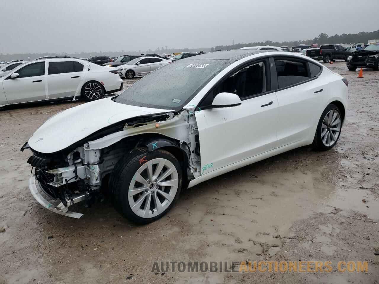 5YJ3E1EB7NF108932 TESLA MODEL 3 2022